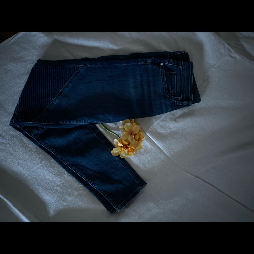 DKNY jeans